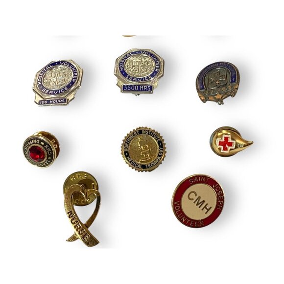 Vintage Hospital Volunteer & Nursing Pin Set -12 Pieces Medical Nurse Occupation - Picture 3 of 5